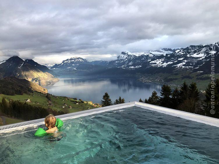 PIscina aquecida - Hotel Villa Honegg - Suíça