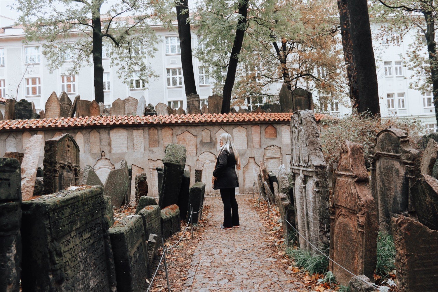 Antigo cemitério Judeu em Praga