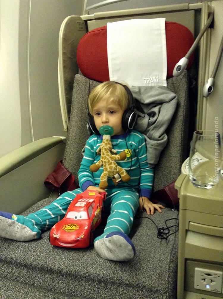 Viagem de avião com crianças